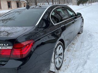 2013 BMW 7 серии Long 750Li xDrive V (F01/F02/F04) Рестайлинг, чёрный, 1750000 рублей, вид 4