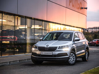 2021 Skoda Karoq DSG7 I, серебристый, 1815526 рублей, вид 1