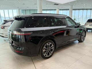 2025 Lynk & Co 900, чёрный, 8400000 рублей, вид 3