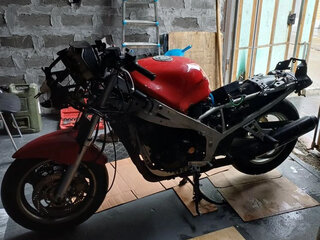 Suzuki GSX 1100