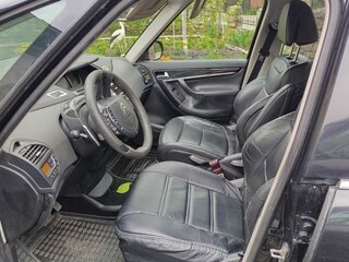 2011 Citroen C4 Picasso Grand I, чёрный, 679000 рублей, вид 4