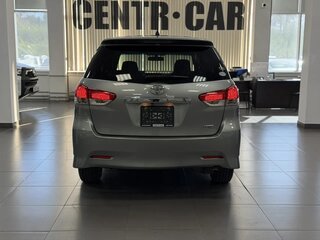 2010 Toyota Wish II, серый, 1250000 рублей, вид 4