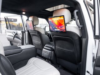 2018 Infiniti QX80 I Рестайлинг 2, белый, 5600000 рублей, вид 2