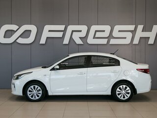 2018 Kia Rio IV, белый, 1510000 рублей, вид 4