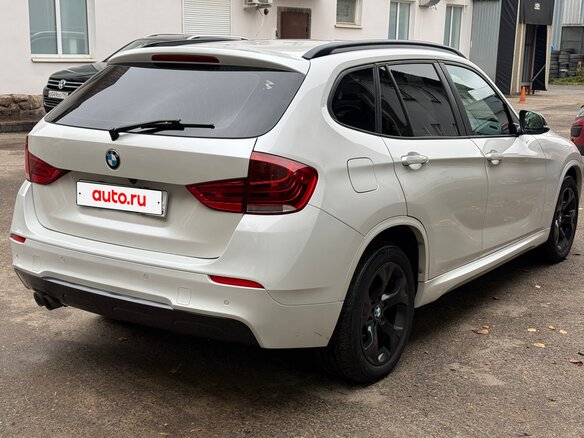 2014 BMW X1 20i I (E84) Рестайлинг, белый - вид 6