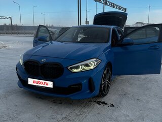 2021 BMW 1 серии 118d III (F40), синий, 3200000 рублей, вид 4