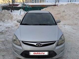 2010 Hyundai i30 I Рестайлинг, серебристый, 570000 рублей, вид 1