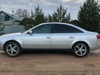 1998 Audi A6 II (C5), серебристый, 250000 рублей, вид 4