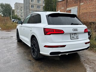 2017 Audi Q5 II (FY), белый, 3550000 рублей, вид 3