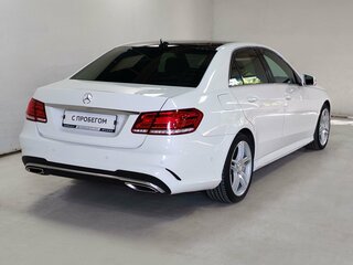 2013 Mercedes-Benz E-Класс 200 IV (W212, S212, C207) Рестайлинг, белый, 1695000 рублей, вид 5