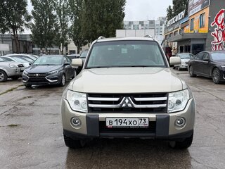 2008 Mitsubishi Pajero IV, бежевый, 1650000 рублей, вид 2