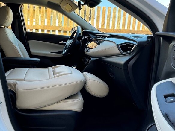 2021 Buick Encore GX I, белый, 2000000 рублей - вид 11