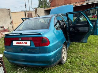 1998 SEAT Cordoba I, зелёный, 115000 рублей, вид 4