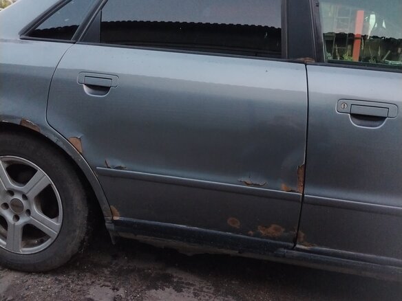1998 Audi A4 I (B5), серый, 200000 рублей - вид 6