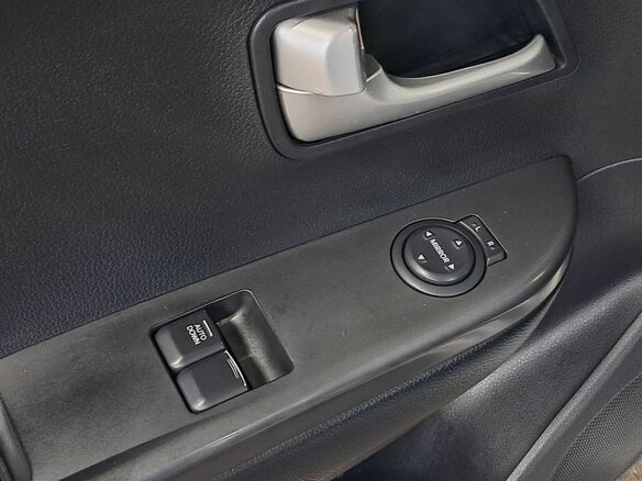 2012 Kia Rio III, серебристый, 555000 рублей - вид 18
