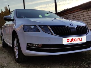 2018 Skoda Octavia III (A7) Рестайлинг, белый, 2300000 рублей, вид 1