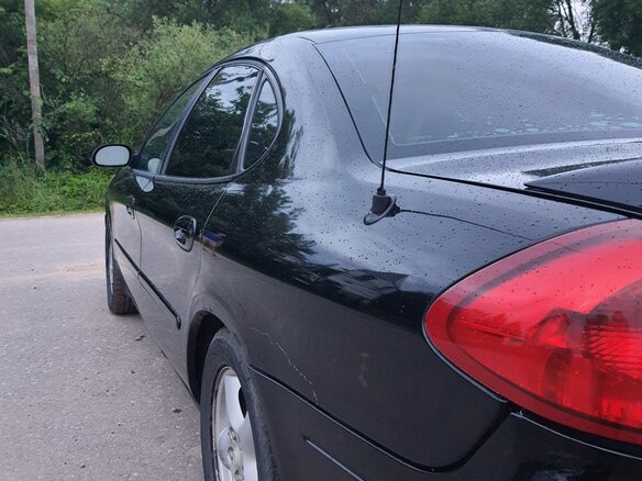2001 Ford Taurus IV, чёрный - вид 13