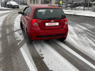 2009 Chevrolet Aveo I Рестайлинг, красный, 280000 рублей, вид 3