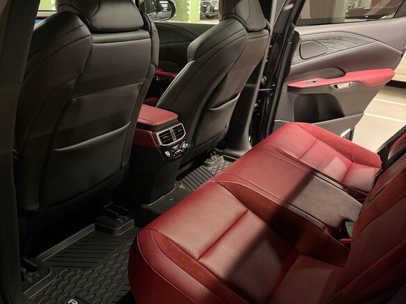 2022 Lexus RX 350 V, серый, 7400000 рублей - вид 7