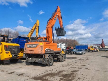 2025 Develon DX210W, золотистый, 17100000 рублей, вид 1