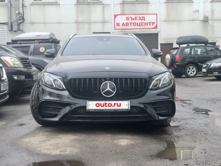 2017 Mercedes-Benz E-Класс 220 d V (W213, S213, C238), чёрный, 2700000 рублей, вид 3