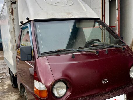 2006 Hyundai Porter, красный, 380000 рублей, вид 1