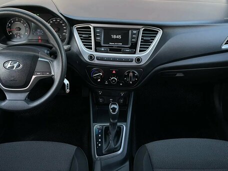 2020 Hyundai Solaris II Рестайлинг, серый, 1209000 рублей, вид 3