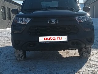 2022 Lada (ВАЗ) Niva Travel I, чёрный, 900000 рублей, вид 4