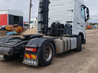 2022 Volvo FH 540, серый, 10297000 рублей, вид 4