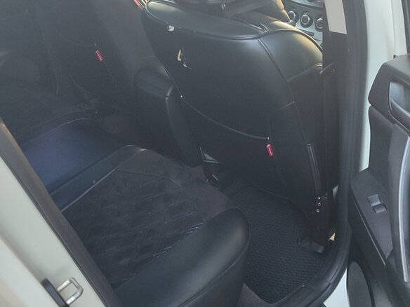 2011 Mazda 3 II (BL), белый, 850000 рублей - вид 12
