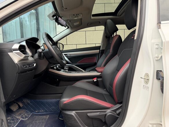 2021 Geely Binyue I Рестайлинг, белый, 1227000 рублей - вид 15