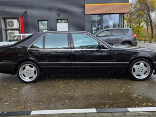 1996 Mercedes-Benz S-Класс 420 Long III (W140) Рестайлинг, чёрный, 1850000 рублей, вид 4