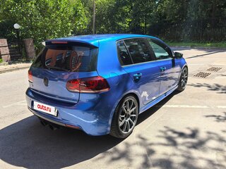 2012 Volkswagen Golf R VI, синий, 1640000 рублей, вид 5
