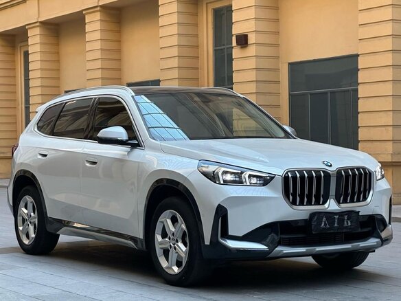 2023 BMW X1 20Li sDrive III (U11/U12), белый - вид 2