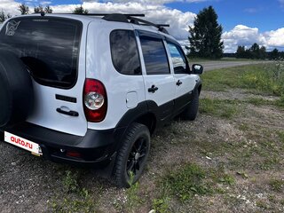 2019 Chevrolet Niva I Рестайлинг, белый, 900000 рублей, вид 4