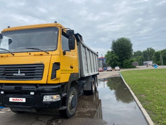 2015 МАЗ 6501, жёлтый, 1500000 рублей - вид 9