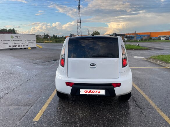 2011 Kia Soul I, белый - вид 5