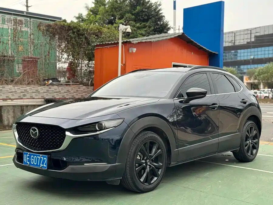 Открыть фотографии: Mazda CX-30 I
