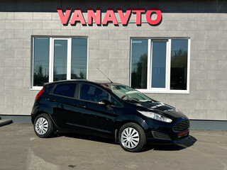 2016 Ford Fiesta Mk6 Рестайлинг, чёрный, 935000 рублей, вид 3