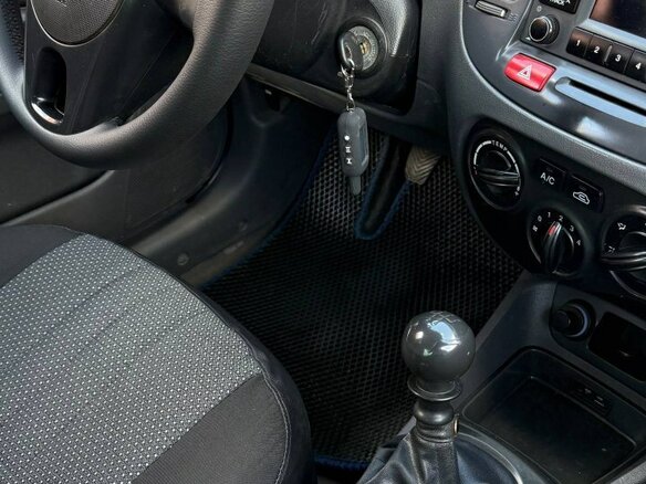 2010 Kia Rio II Рестайлинг, чёрный, 470000 рублей - вид 9