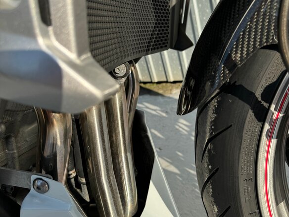 2011 Yamaha FZ1, белый, 700000 рублей - вид 9