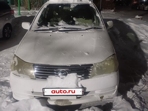 2001 Nissan Liberty, белый, 120000 рублей