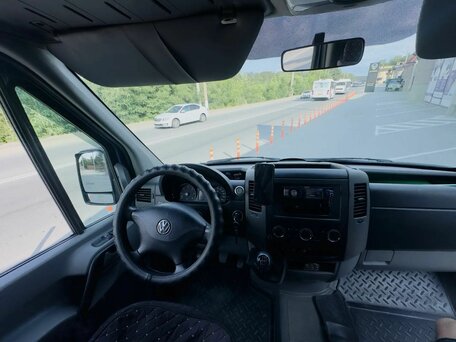 2011 Volkswagen Crafter, синий, 2780000 рублей, вид 2