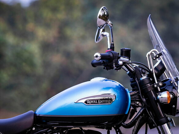 2026 Royal Enfield Meteor, голубой, 528000 рублей - вид 12