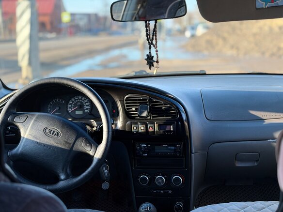 2006 Kia Spectra I Рестайлинг 2, серебристый, 210000 рублей - вид 6