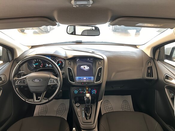 2017 Ford Focus III Рестайлинг, белый, 1249000 рублей - вид 13