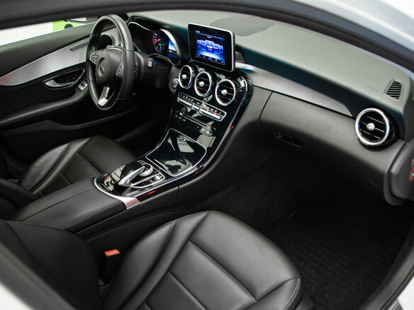 2015 Mercedes-Benz C-Класс 200 IV (W205), белый, 2565000 рублей - вид 28