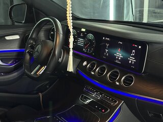 2020 Mercedes-Benz E-Класс 200 V (W213, S213, C238) Рестайлинг, чёрный, 5900000 рублей, вид 2
