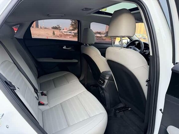 2023 Kia K3 II (China Market) Рестайлинг, белый, 1280285 рублей - вид 12