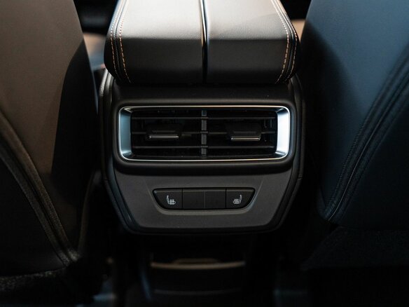 2026 Geely Okavango I Рестайлинг, синий, 4085990 рублей - вид 17